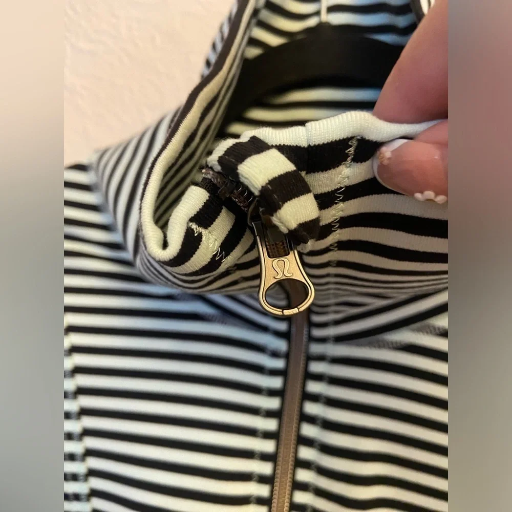 lululemon athletica fast shipping